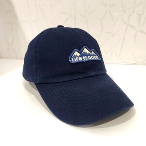 Life is Good A Chill‎ Cap Star LIG Snowed Mountains Navy One Size 54656 NWOT